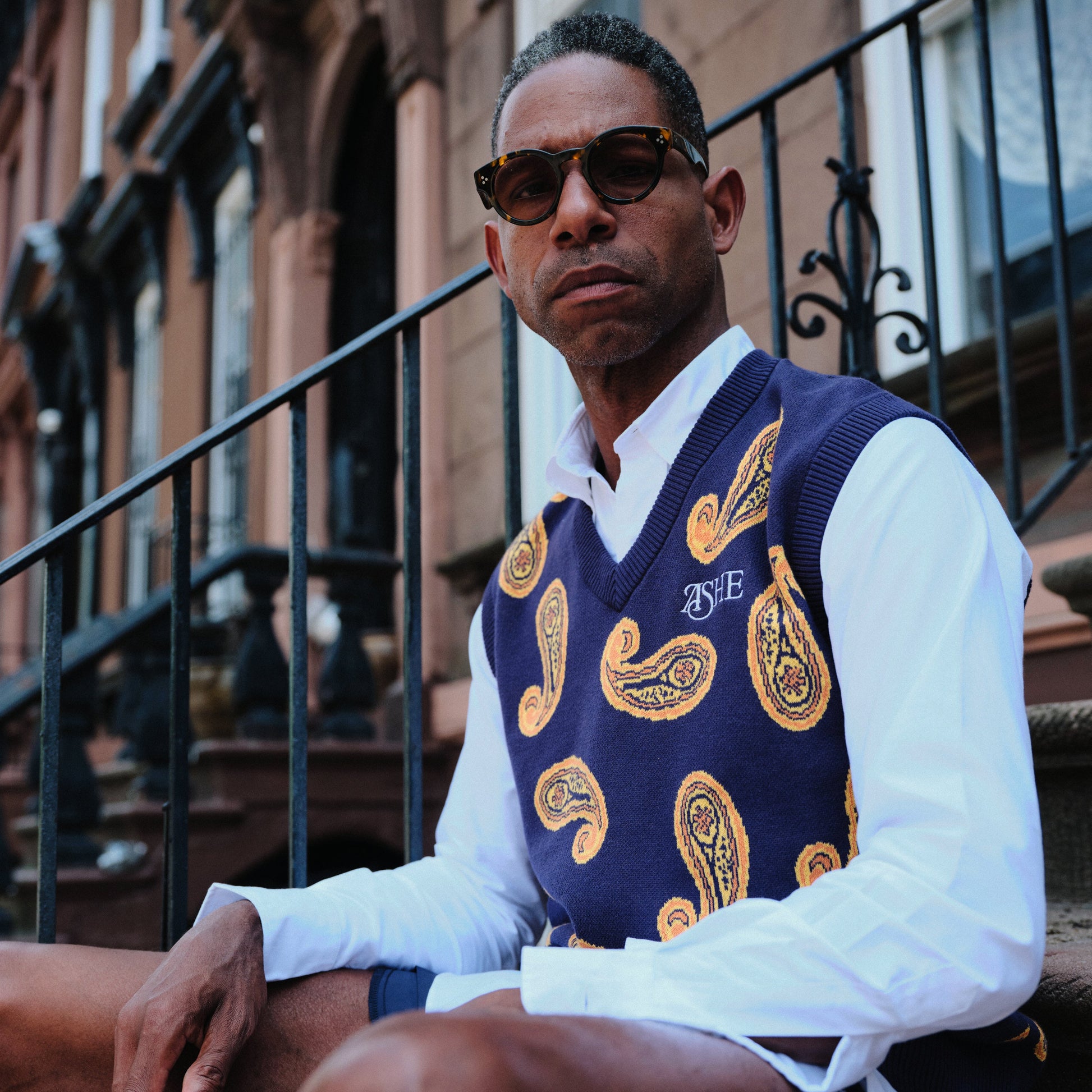 Ashe Paisley Sweater Vest